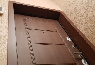 Установка доборов на входную металлическую дверь своими руками: пошаговый гид, который реально работает