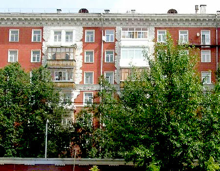 Особенности остекления домов II-02