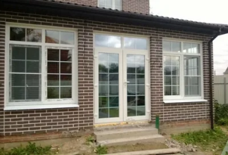 Правила расположения окон в частном доме: как сделать дом светлым, уютным и энергоэффективным