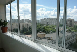 Холодное остекление: что это такое и как выбрать подходящую систему