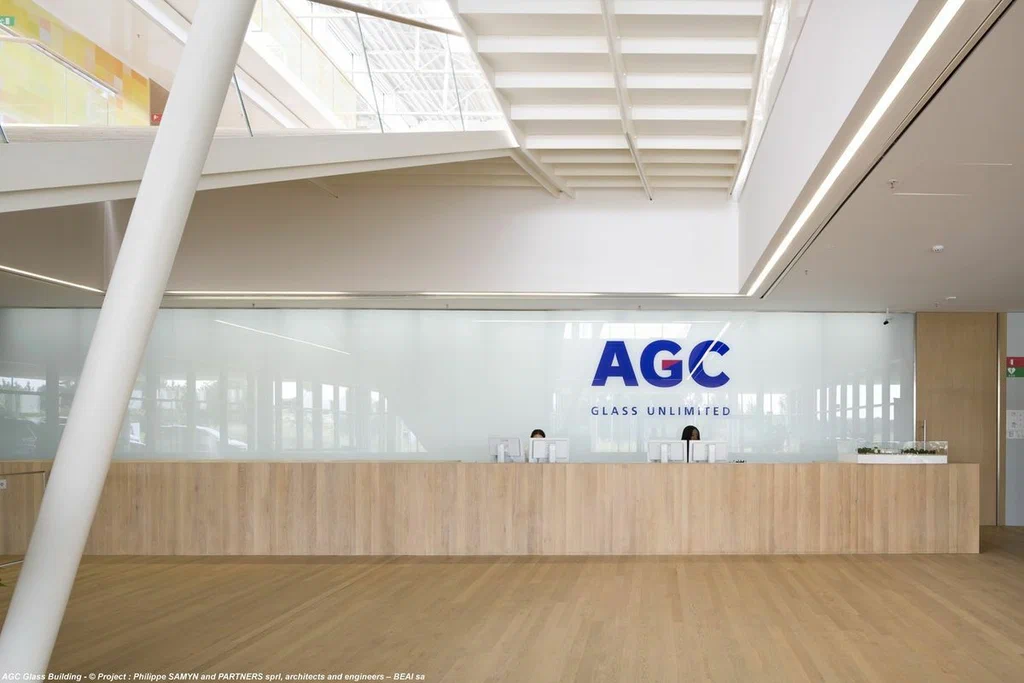 AGC стеклопакеты: как инновации японско-американской компании превращают окна в энергетическую сердцевину дома